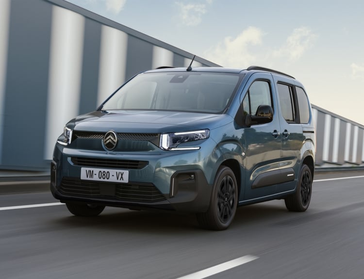 5人乗りベルランゴ　2022年式　トノカバー CITROËN BERLINGO | シトロエン公式サイト