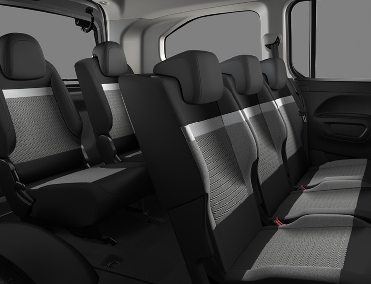 5人乗りベルランゴ　2022年式　トノカバー CITROËN BERLINGO | シトロエン公式サイト