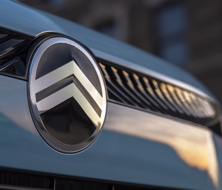 NEW CITROËN C3 COMING SOON!｜シトロエン公式サイト