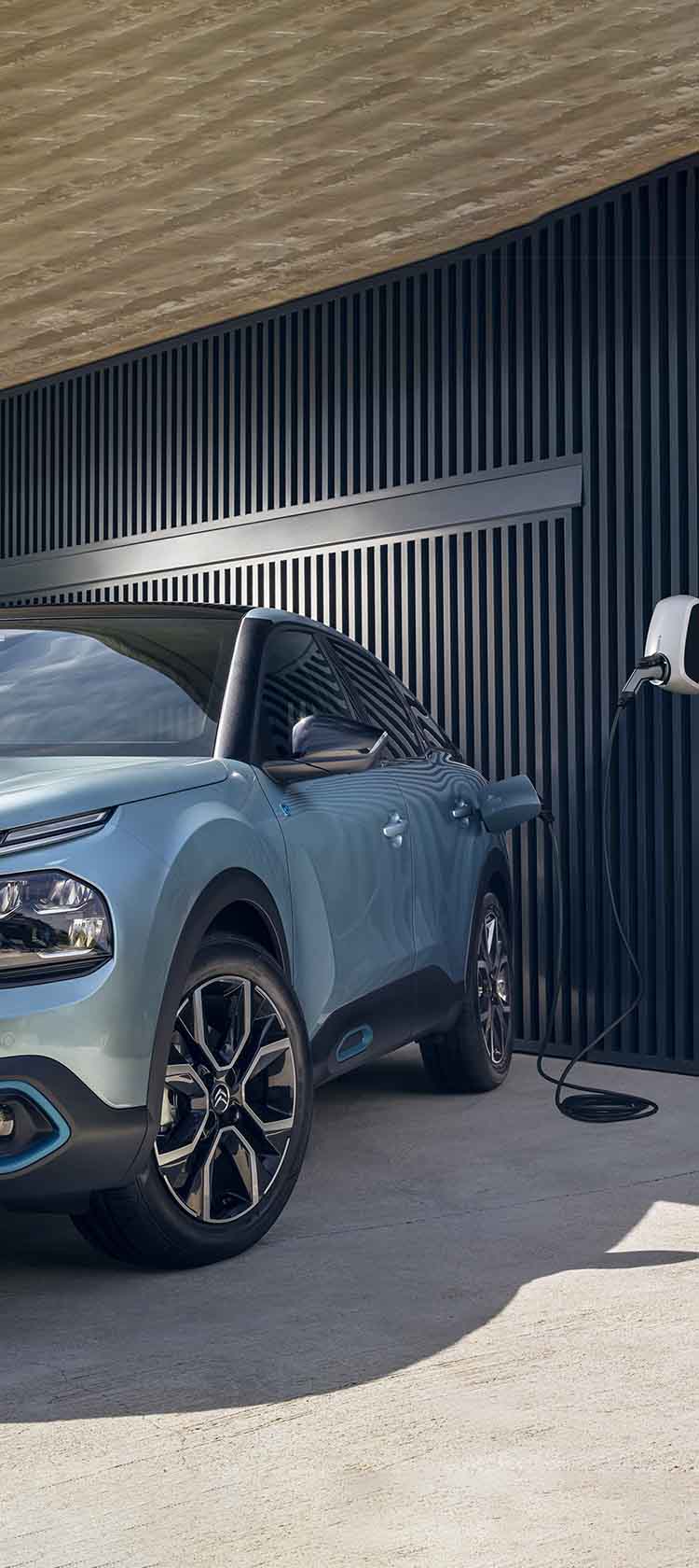 CITROËN C4 & Ë-C4 ELECTRIC｜シトロエン公式サイト